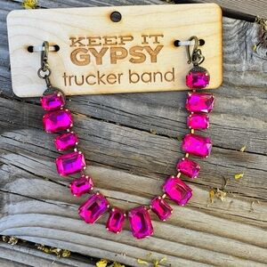 NWT Keep It Gypsy Trucker Hat Band Fuchsia Gemstone Beaded Mesh Back Cap